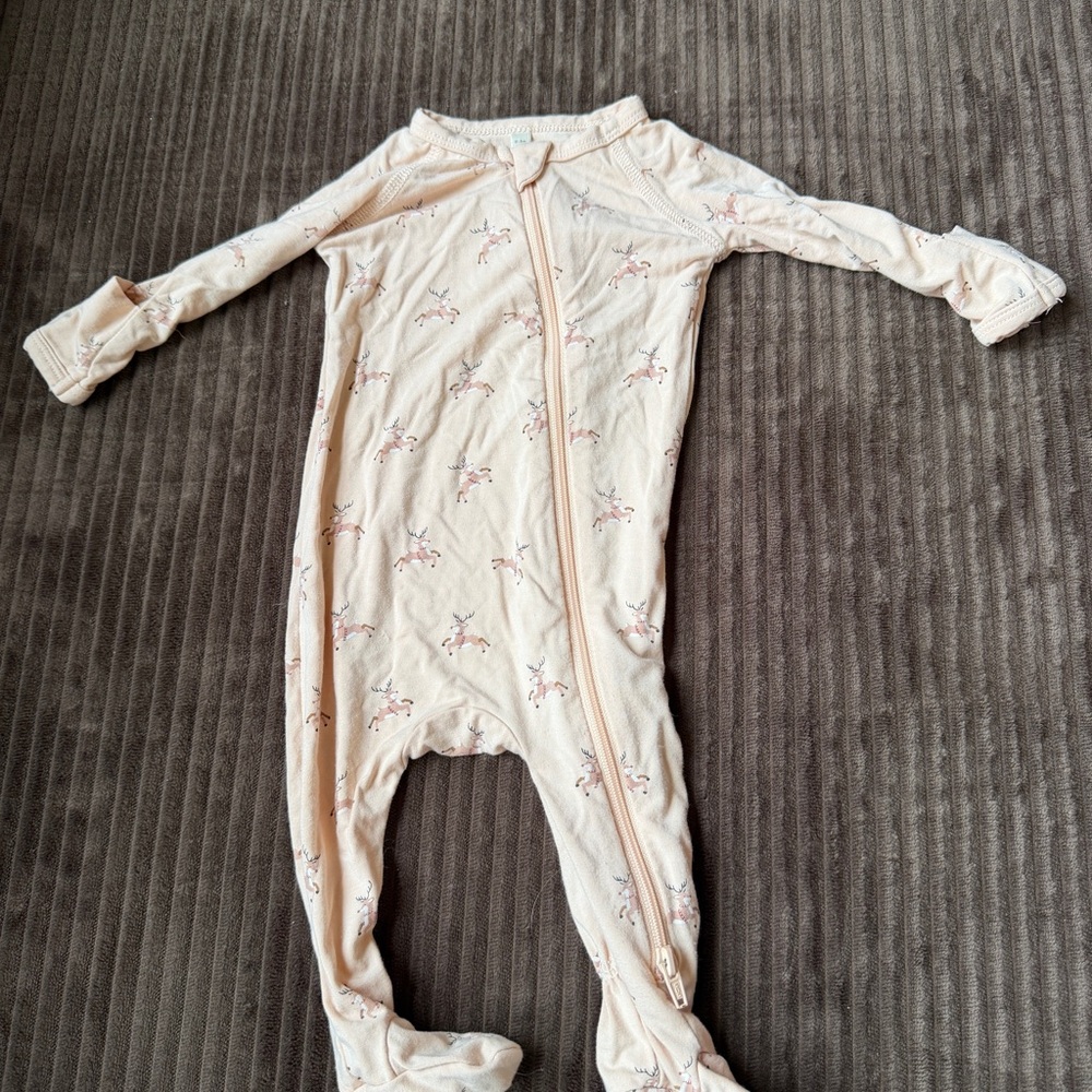 Peach Baby Onesie with Raindeer Print Bamboo